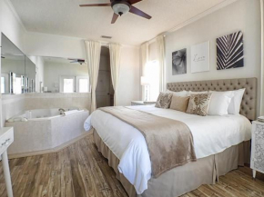 Private Romantic Retreat Mins DWTN Beach